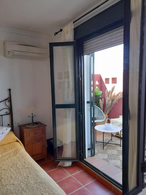Apartamento Playa La Barrosa Chiclana de la Frontera Exterior photo
